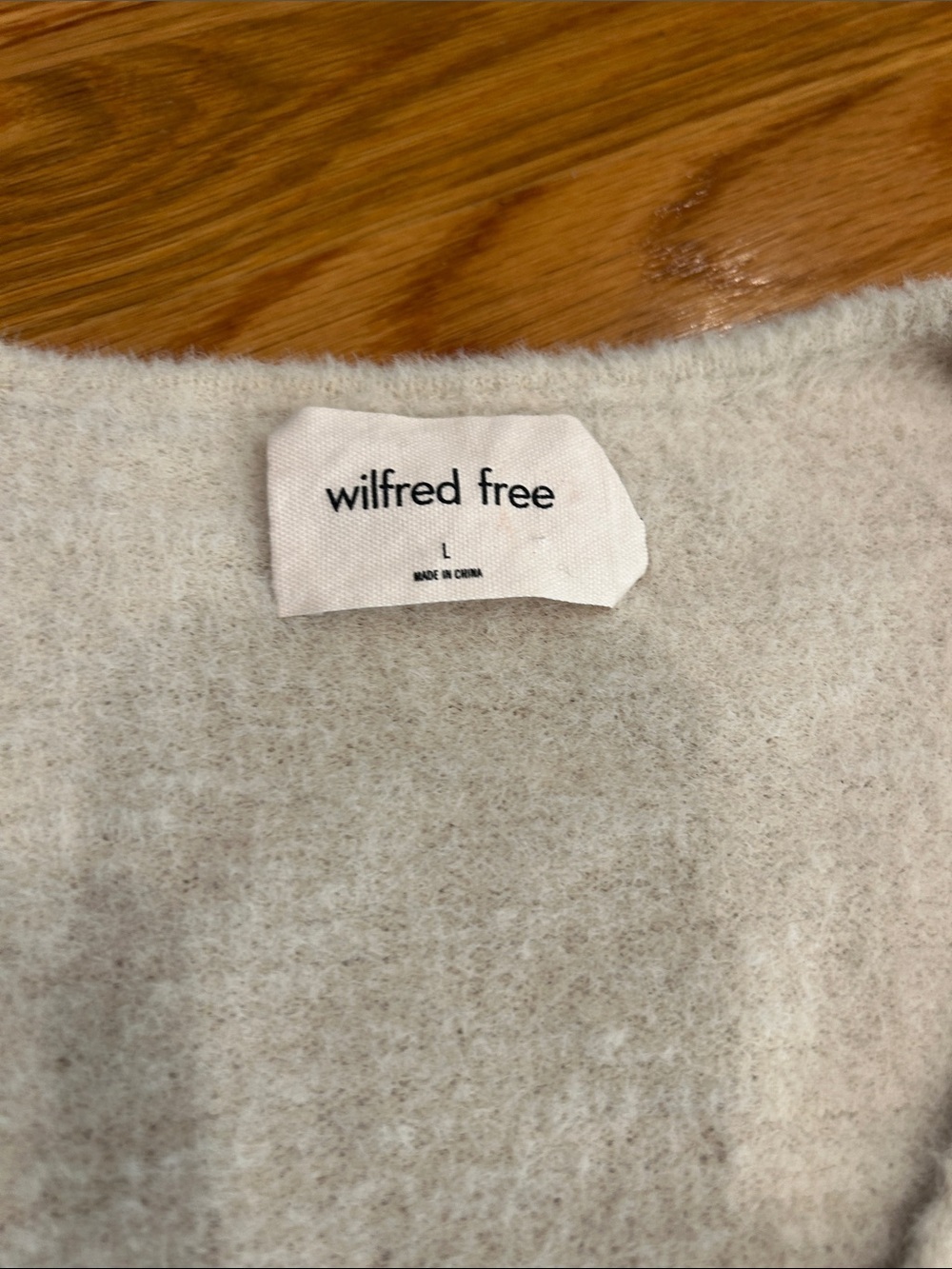Wilfred Free silver cream V-Neck slouchy oversized drop shoulder Sweater large - Picture 2 of 7